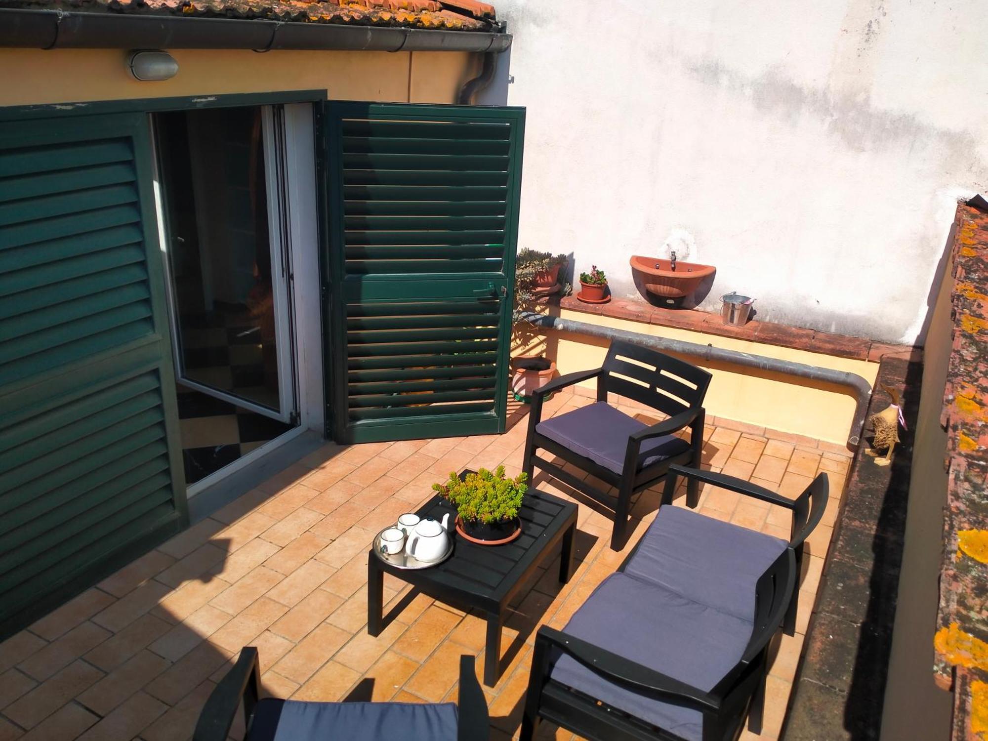Lea Apartment Pistoia Exterior photo
